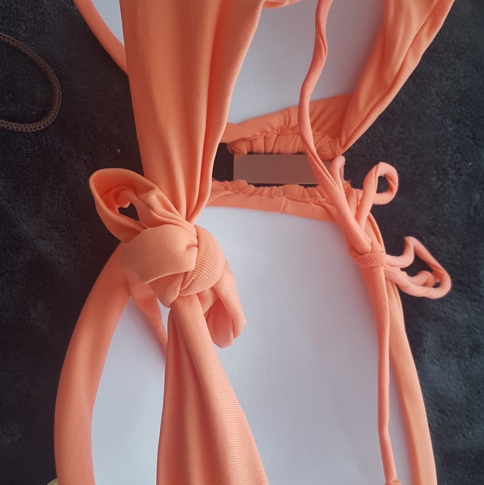NEW Guria Bikini with Gold. Small & XL - Picture 4 of 5